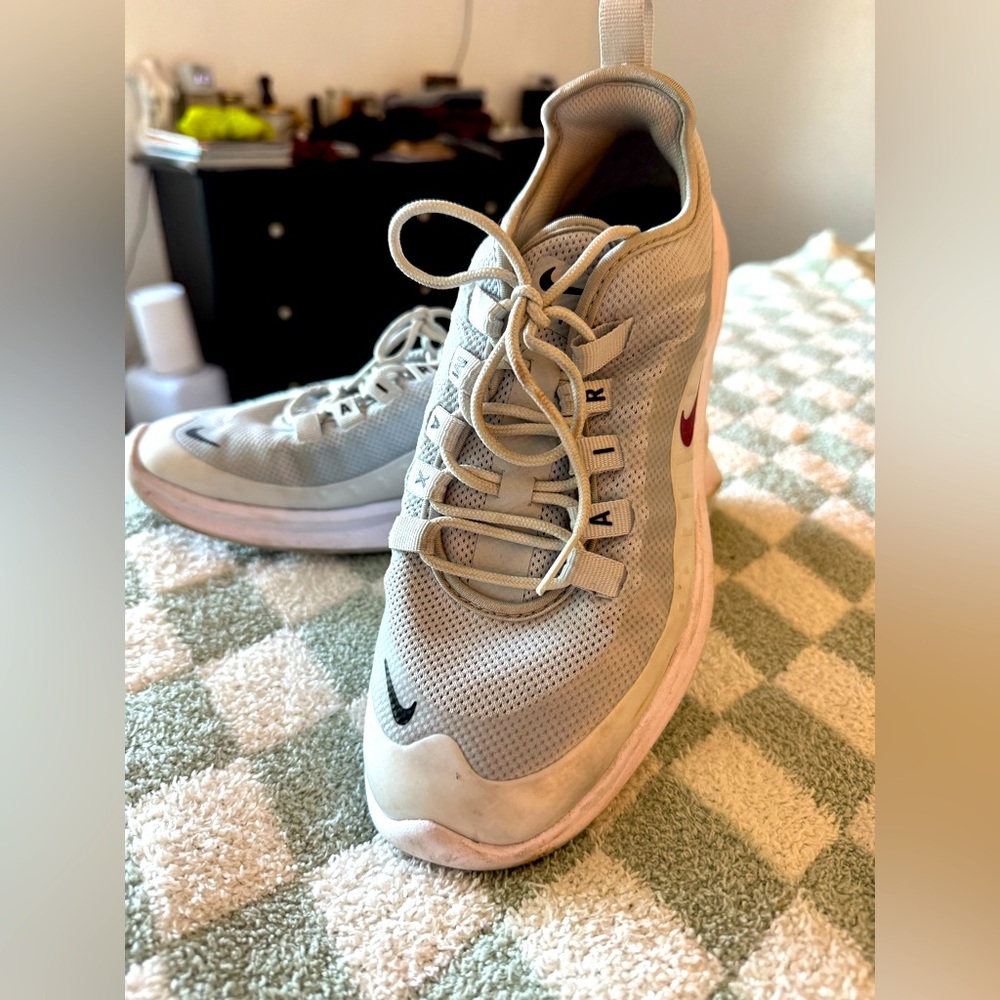 Nike Air Max’s Running Shoe